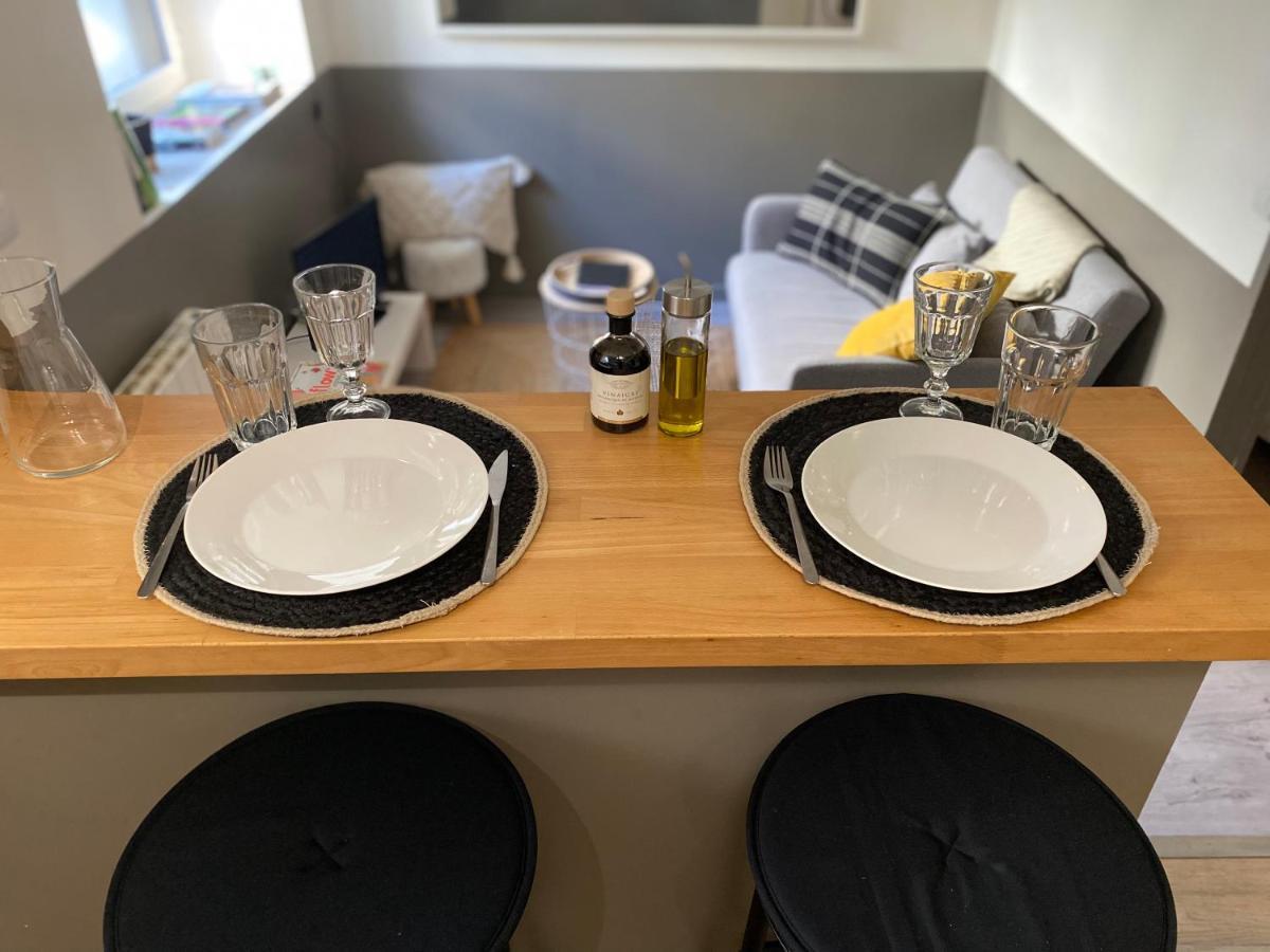 Pied A Terre En Plein Coeur De Montmorency Eksteriør bilde